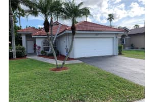 12620 SW 7th Pl, Davie, FL 33325, Sold 04/30/20