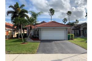 12620 SW 7th Pl, Davie, FL 33325, Sold 04/30/20