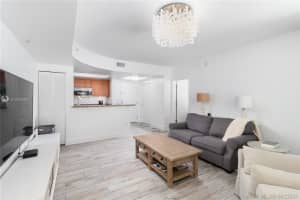 110 Washington Ave, Miami Beach, FL 33139, Sold 07/24/20