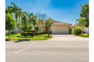 19180 NW 24th Pl, Pembroke Pines, FL 33029, Sold 06/15/20