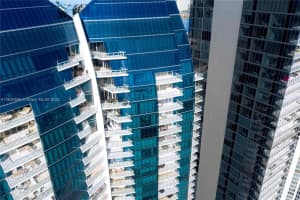 17121 Collins Ave, Sunny Isles Beach, FL 33160, Sold 03/17/22