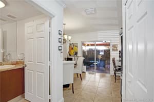 7481 NW 180th St, Hialeah, FL 33015, Sold 05/29/20