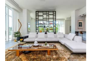 4701 Meridian Ave, Miami Beach, FL 33140, Sold 09/22/20