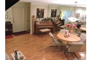 6506 Kendale Lakes Dr, Miami, FL 33183, Sold 03/25/20