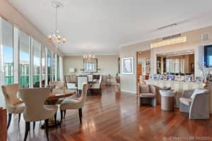 20155 NE 38th Ct, Aventura, FL 33180, Sold 06/23/21