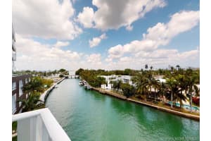 4701 Meridian Ave, Miami Beach, FL 33140, Sold 12/31/20