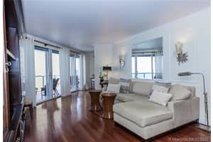 16425 Collins Ave, Sunny Isles Beach, FL 33160, Sold 10/30/20