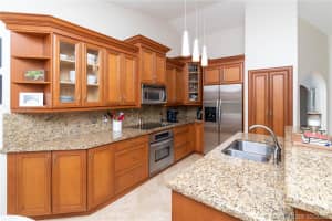 19999 SW 3rd Pl, Pembroke Pines, FL 33029, Sold 04/06/20