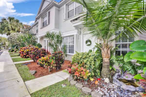 5528 Pageant Pl, Margate, FL 33063, Sold 06/19/20
