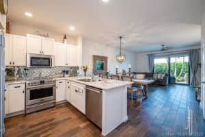 4204 N Dixie Hwy, Oakland Park, FL 33334, Sold 09/15/20