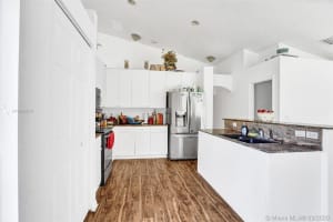 19065 SW 7th St, Pembroke Pines, FL 33029, Sold 08/13/20