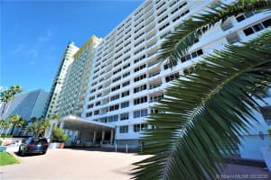 5005 Collins Ave # C5, Miami, FL 33140, Sold 09/30/20