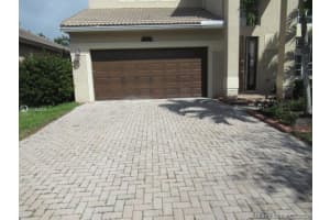 15113 SW 52nd St, Miramar, FL 33027, Sold 05/18/20