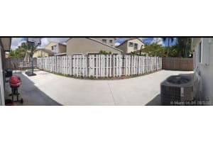 18868 NW 63rd Ct Cir, Hialeah, FL 33015, Sold 07/13/20