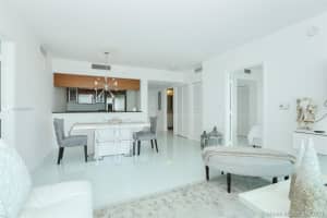 1800 N Bayshore Dr, Miami, FL 33132, Sold 08/31/20