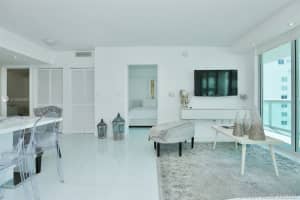 1800 N Bayshore Dr, Miami, FL 33132, Sold 08/31/20