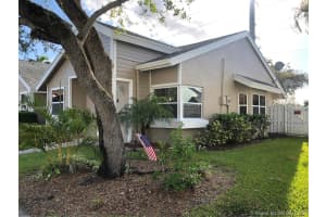 1141 SW 111th Way, Davie, FL 33324, Sold 06/29/20