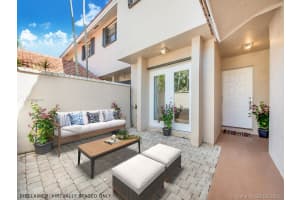 9109 SW 113th Pl Cir W, Miami, FL 33176, Sold 04/06/20