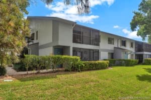 2733 S Oakland Forest Dr, Oakland Park, FL 33309, Sold 05/18/20