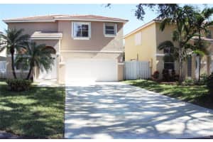 301 SW 99th Ave, Pembroke Pines, FL 33025, Sold 04/14/20
