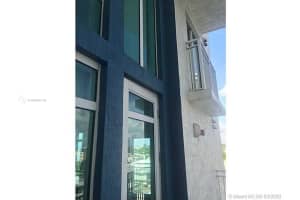 7600 Collins Ave, Miami Beach, FL 33141, Sold 11/06/20