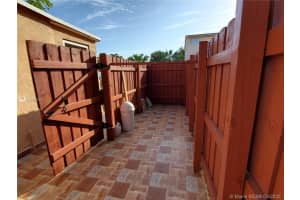 15645 SW 82nd Cir Ln, Miami, FL 33193, Sold 08/05/20