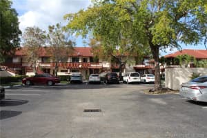 555 NW 210th St, Miami, FL 33169, Sold 09/11/20