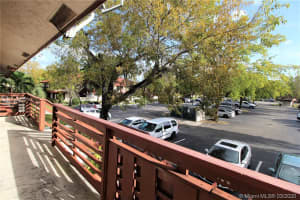 555 NW 210th St, Miami, FL 33169, Sold 09/11/20