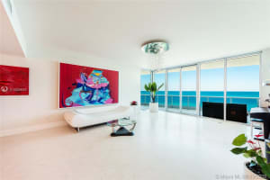 5959 Collins Ave, Miami, FL 33140, Sold 08/31/20