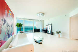 5959 Collins Ave, Miami, FL 33140, Sold 08/31/20