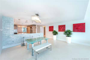 5959 Collins Ave, Miami, FL 33140, Sold 08/31/20