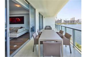 3250 NE 188th St, Aventura, FL 33180, Sold 12/10/20