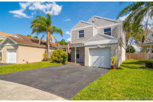 274 SW 159th Ave, Sunrise, FL 33326, Sold 04/09/20