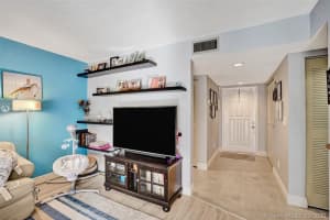 8065 NW 15th Manor, Plantation, FL 33322, Sold 04/16/20