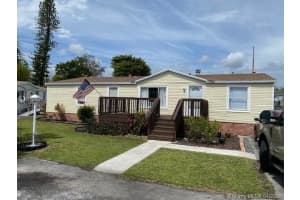220 NE 12th Ave, Homestead, FL 33030, Sold 05/29/20