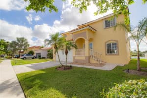 530 SE 30th Dr, Homestead, FL 33033, Sold 10/12/20