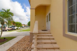 530 SE 30th Dr, Homestead, FL 33033, Sold 10/12/20