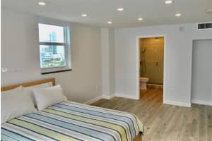 345 Ocean Dr, Miami Beach, FL 33139, Sold 12/15/21