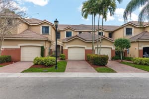 4308 Vineyard Cir, Weston, FL 33332, Sold 07/10/20