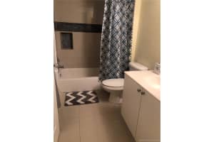 15400 SW 284th St, Homestead, FL 33033, Sold 04/28/20