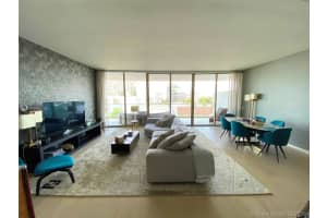 300 Collins Ave #4a, Miami Beach, FL 33139, Sold 04/18/21