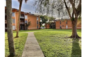 9423 SW 76th St #21st, Miami, FL 33173, Sold 08/17/20