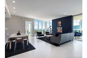 400 Alton Rd, Miami Beach, FL 33139, Sold 10/15/20