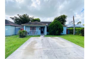 761 SW 8th Terrace, Florida City, FL 33034, Sold 12/08/20