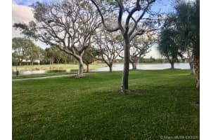 10521 Mahogany Key Cir, Miami, FL 33196, Sold 08/28/20