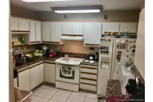 10521 Mahogany Key Cir, Miami, FL 33196, Sold 08/28/20