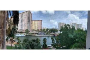 17150 N Bay Rd, Sunny Isles Beach, FL 33160, Sold 05/05/20