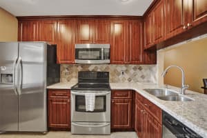 10920 NW 29th Ct, Sunrise, FL 33322, Sold 04/27/20