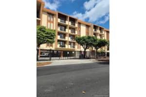 1075 W 68th St, Hialeah, FL 33014, Sold 08/01/20