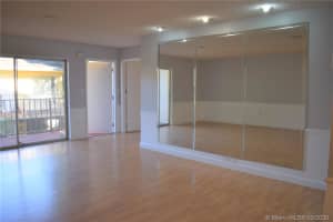 15430 SW 81st Cir Ln, Miami, FL 33193, Sold 10/13/20